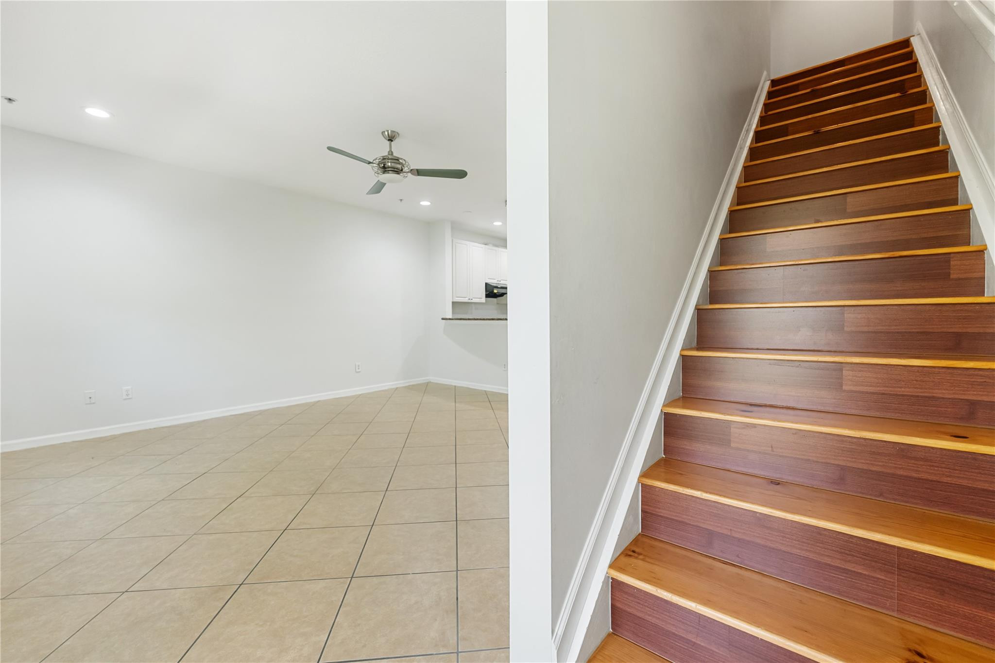 3924 Laurel Lane 3924
