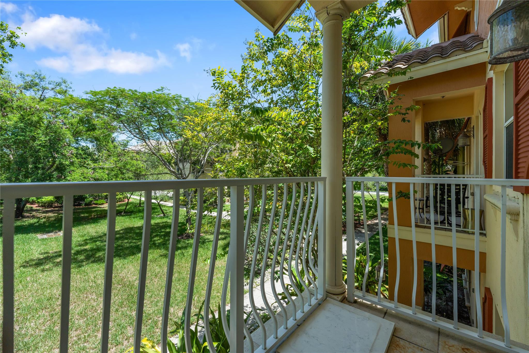 3924 Laurel Lane 3924