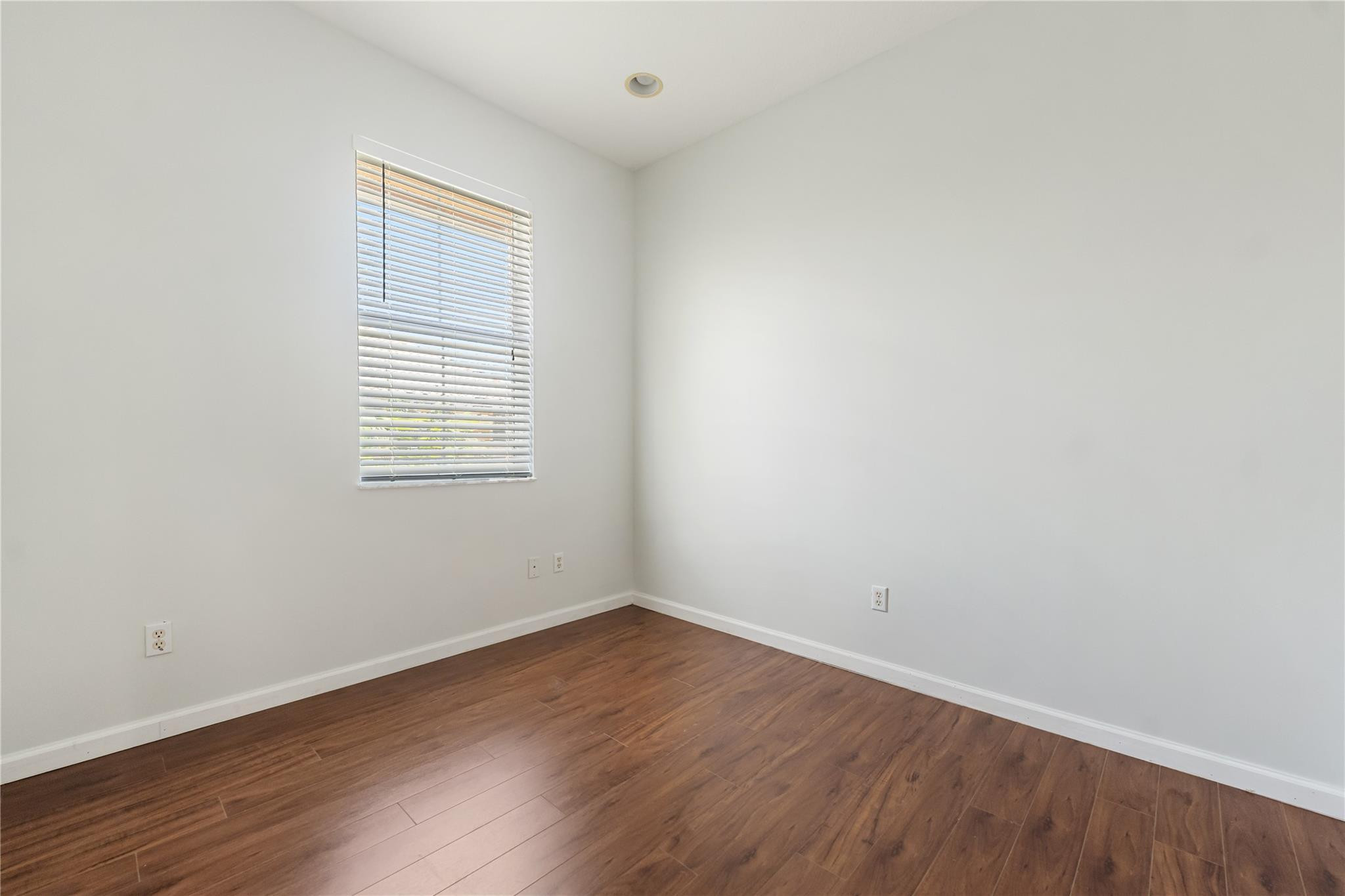 3924 Laurel Lane 3924