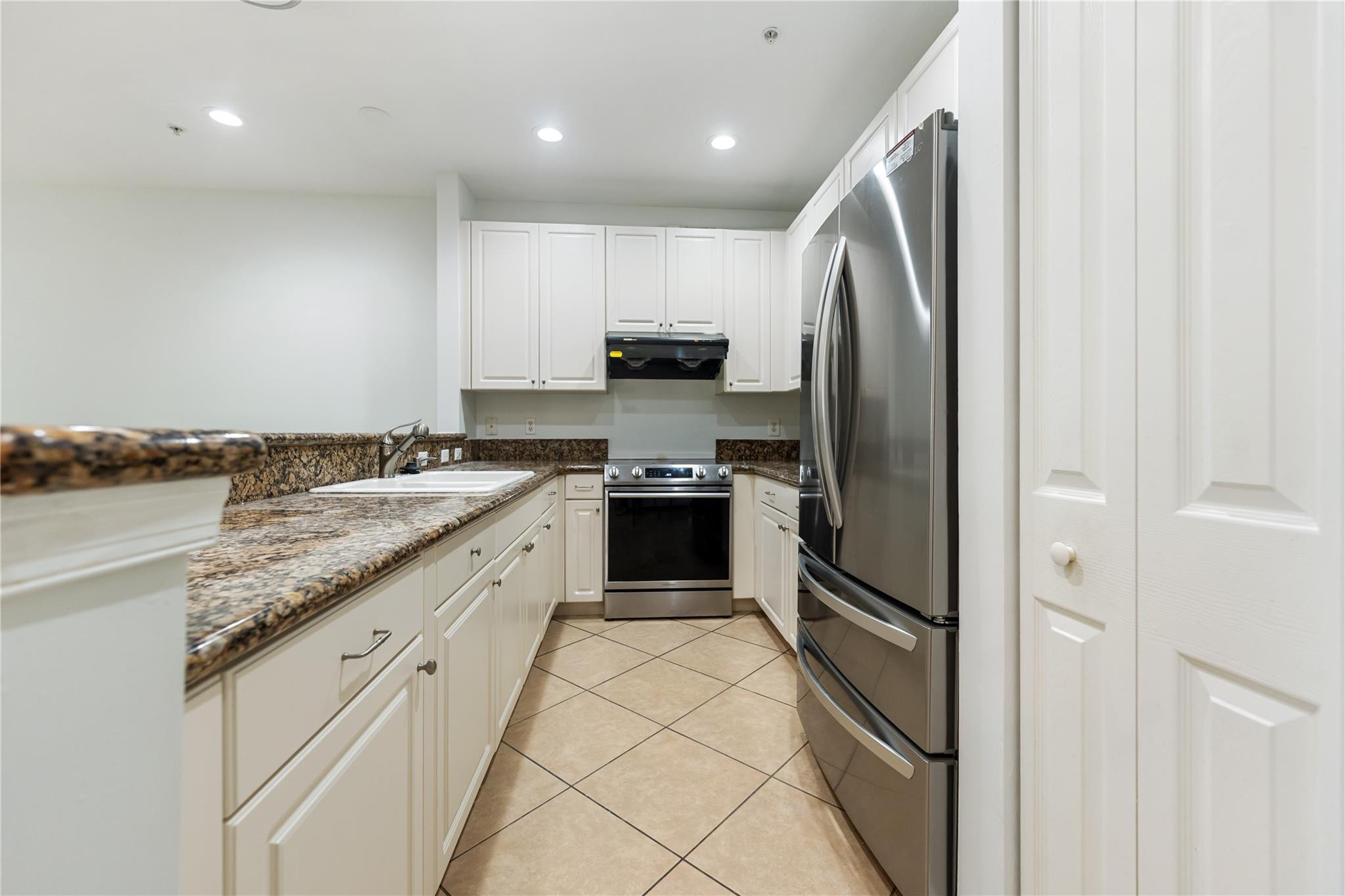 3924 Laurel Lane 3924