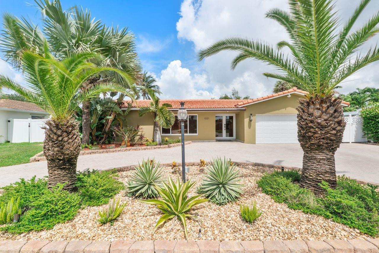 1321 SW 57th Avenue