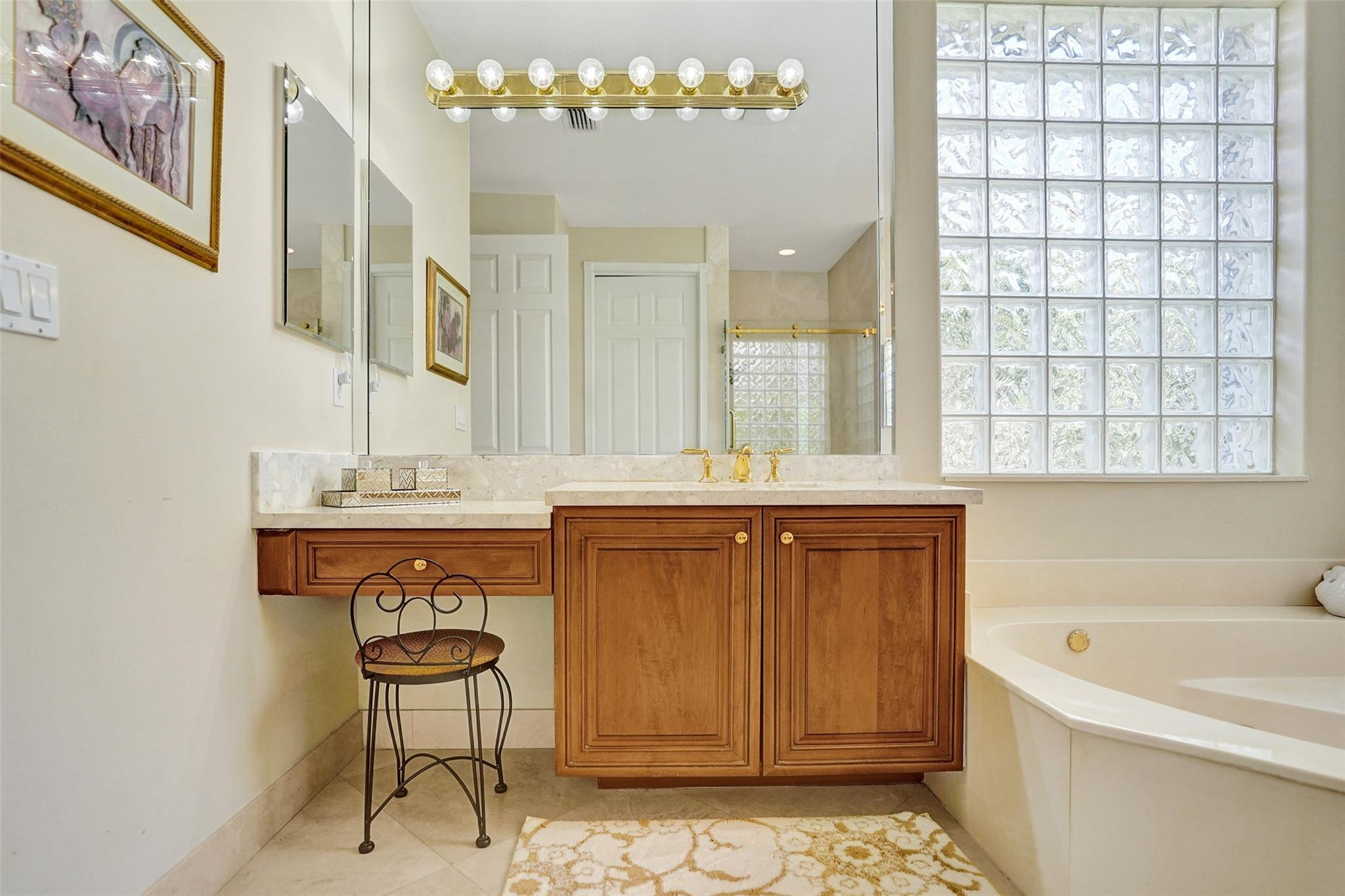 11319 Kona Court