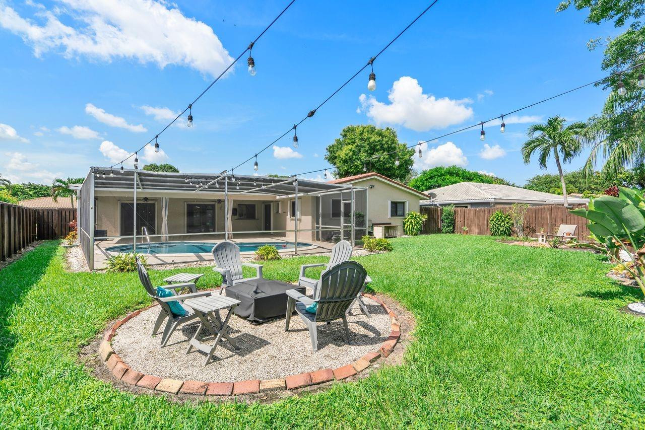 8477 NW 27th Drive
