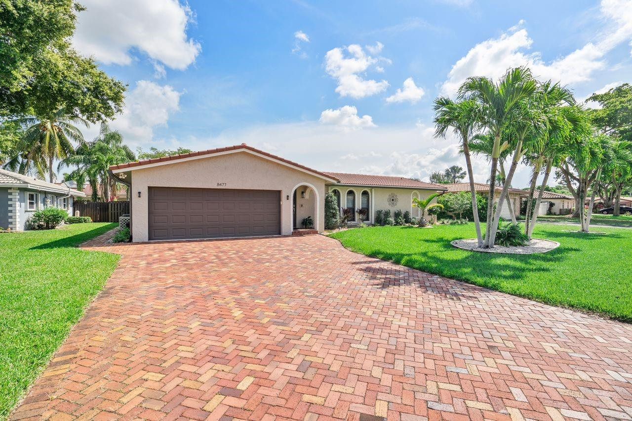 8477 NW 27th Drive
