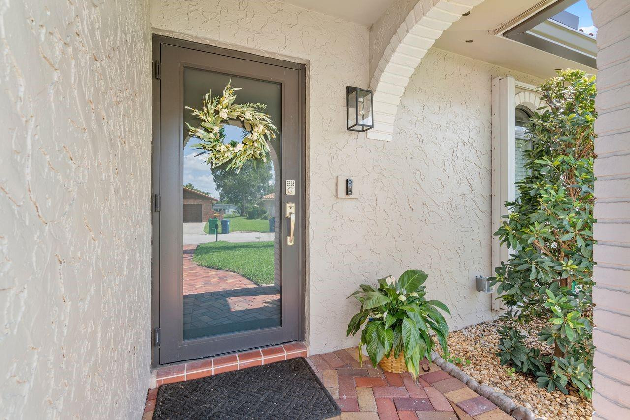8477 NW 27th Drive