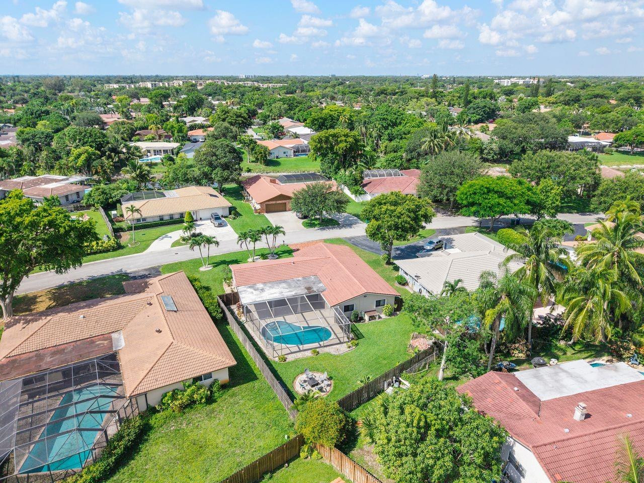 8477 NW 27th Drive