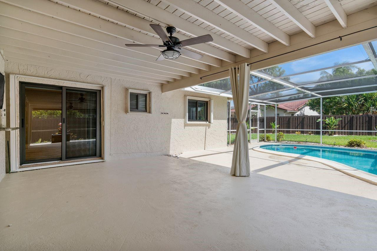 8477 NW 27th Drive