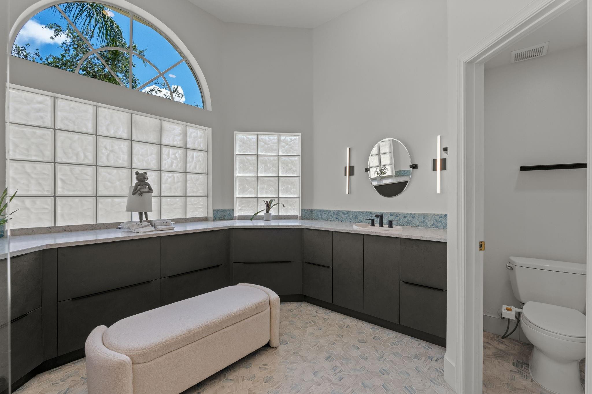 11522 NW 51st Place