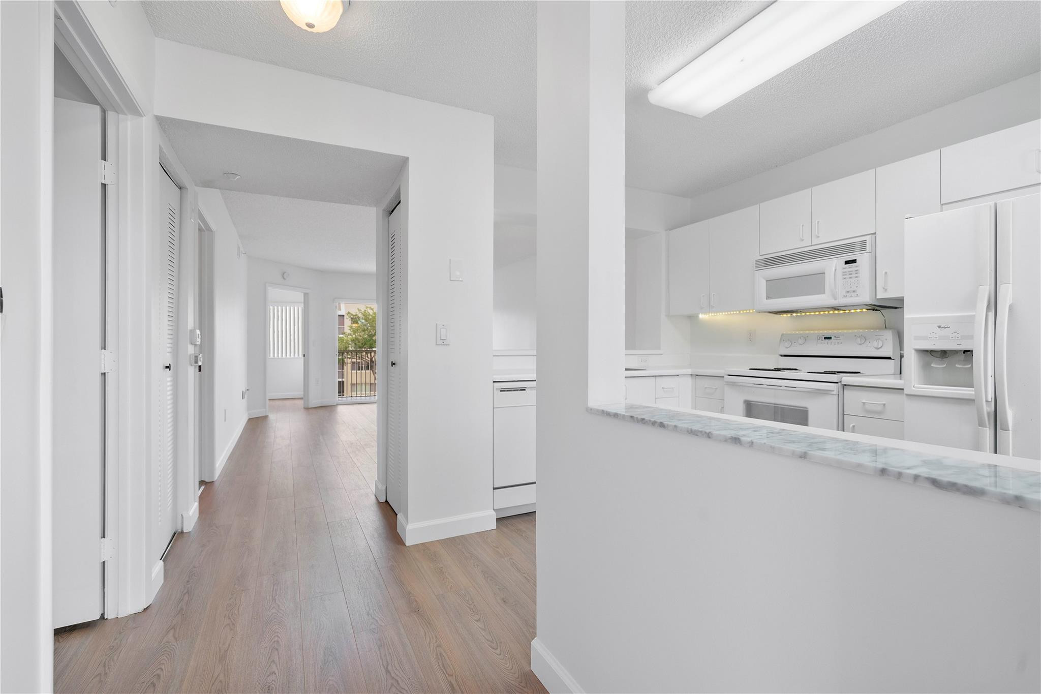 9537 Weldon Circle i309