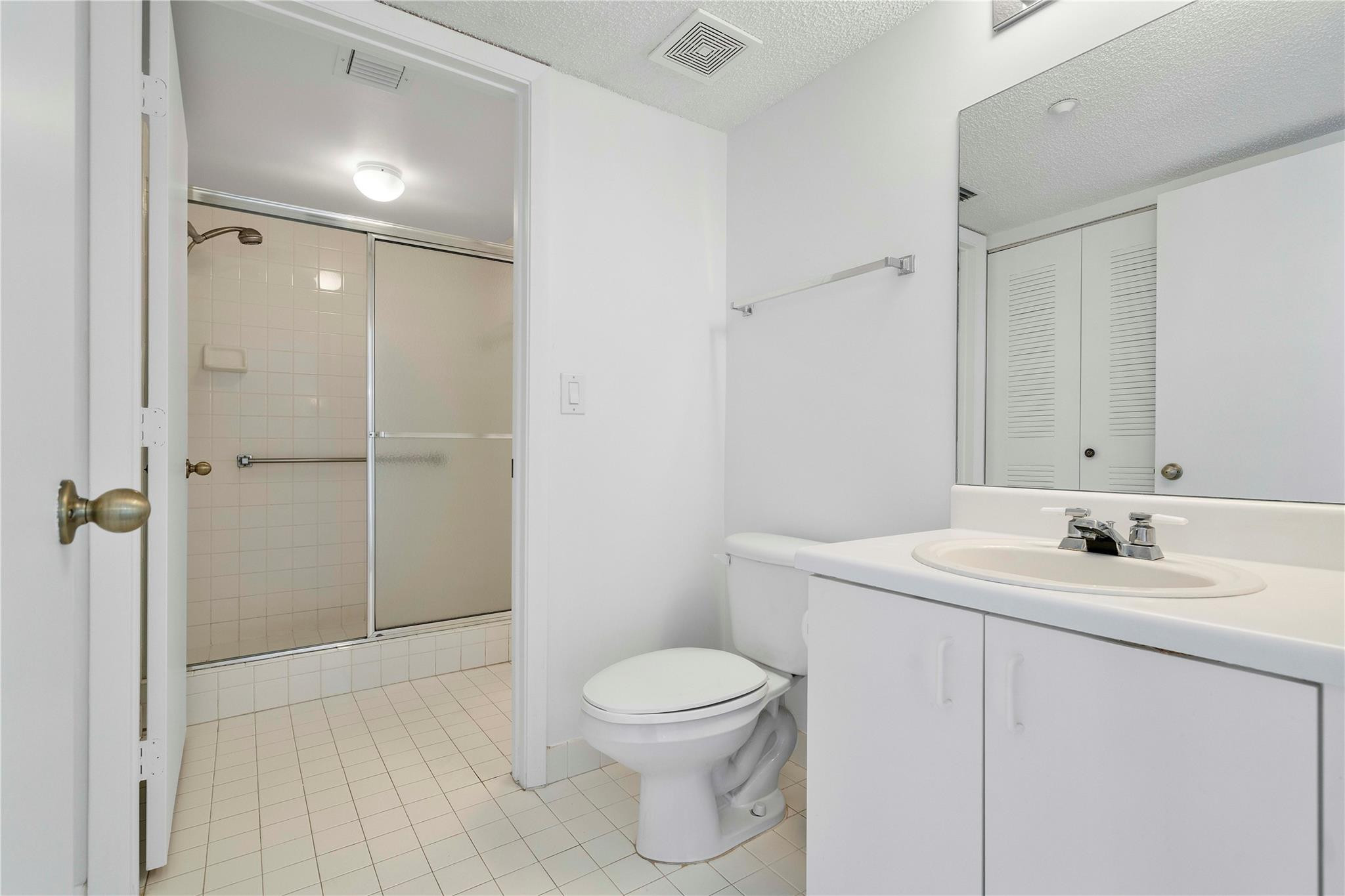 9537 Weldon Circle i309