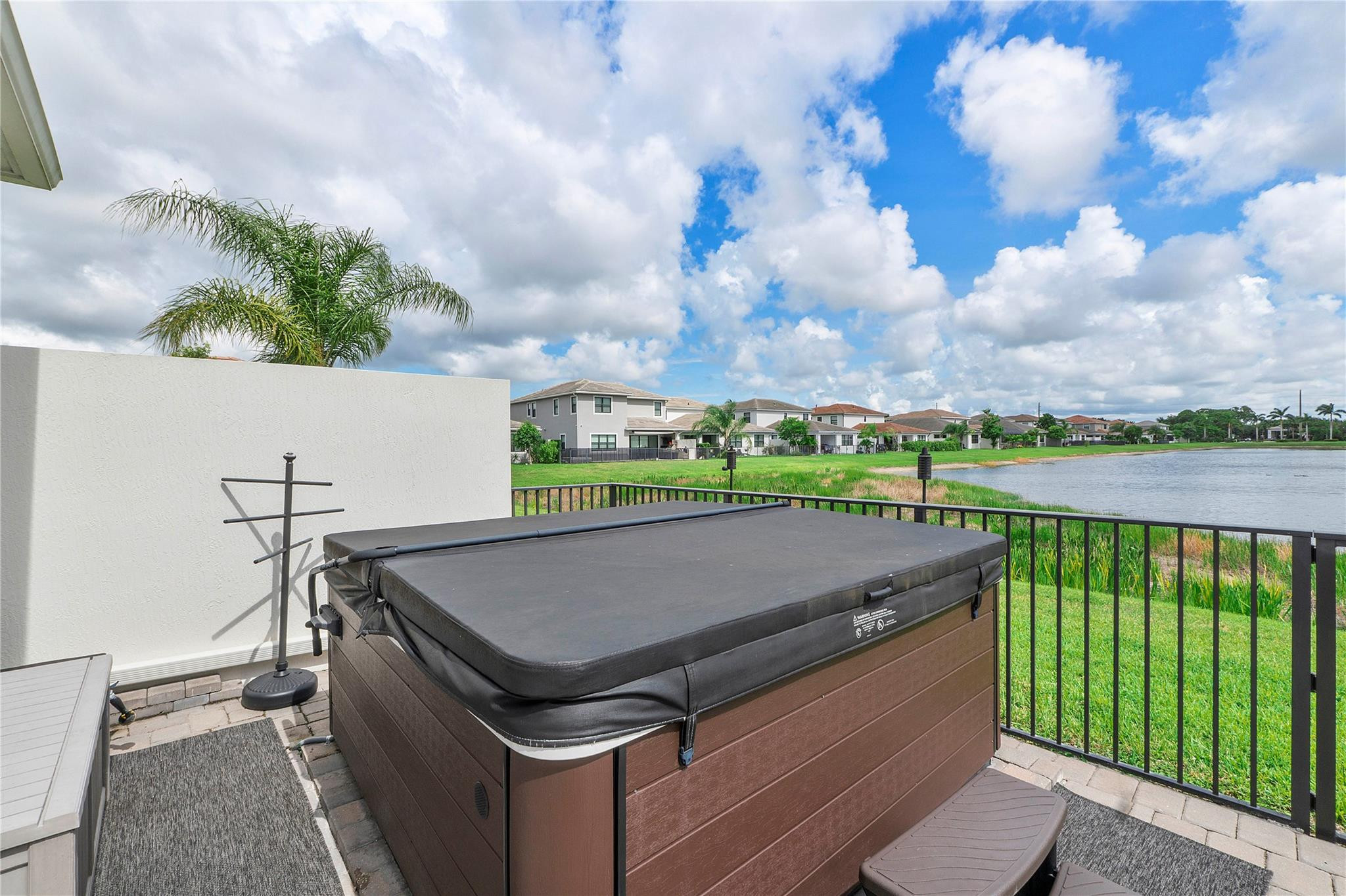 7324 Stella Lane