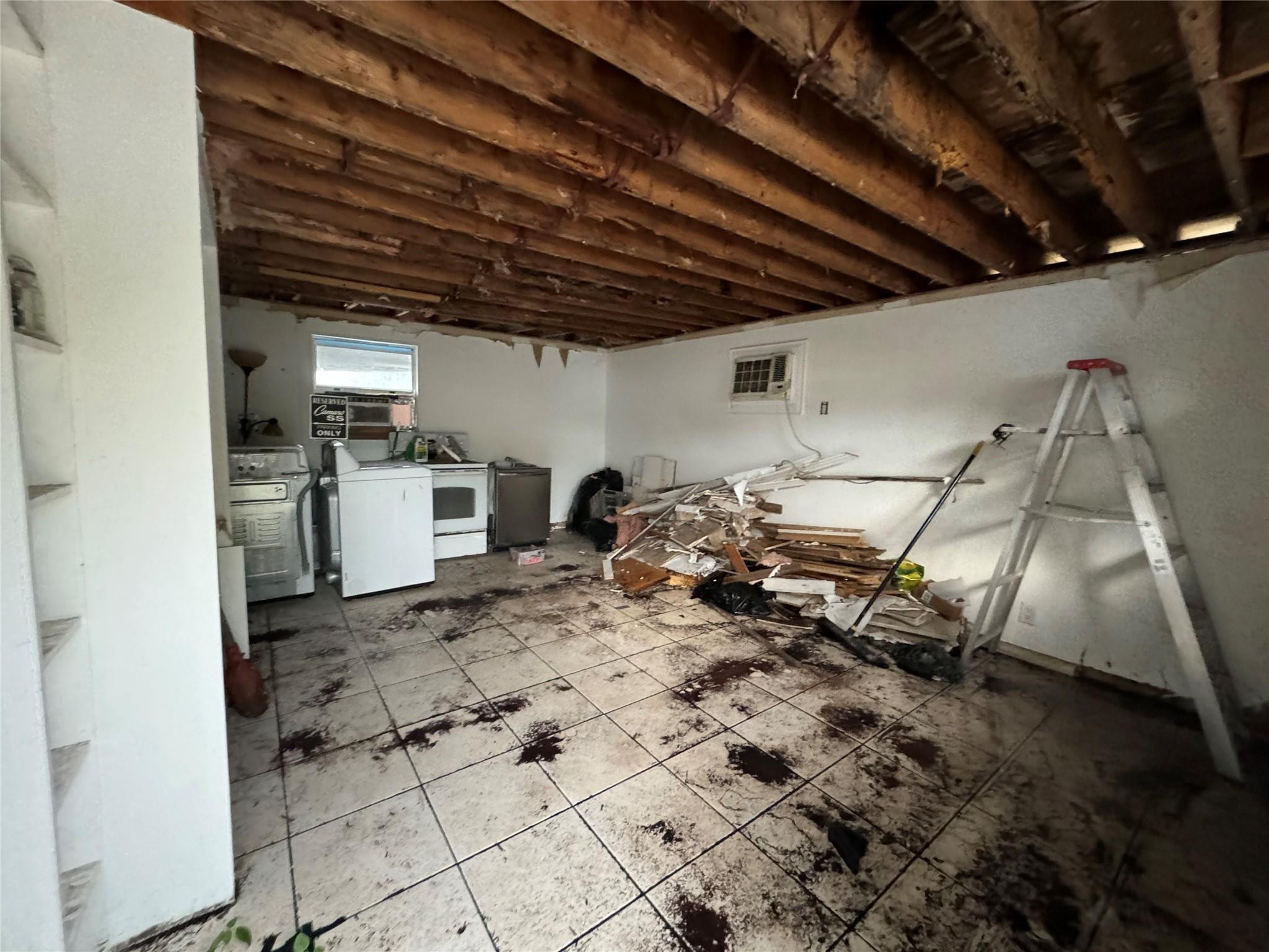 510 NE 58th Court