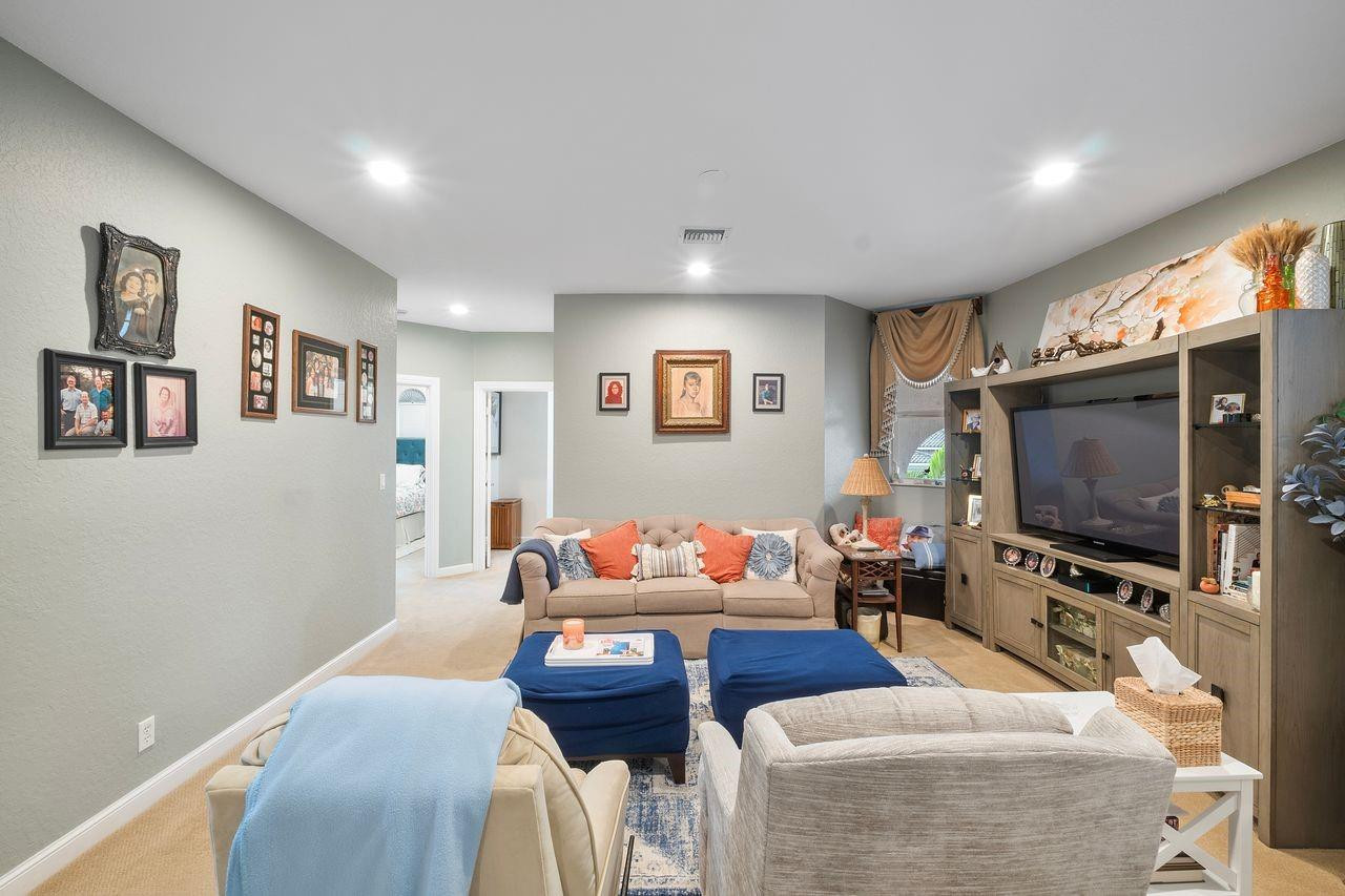 12537 NW 65th Drive