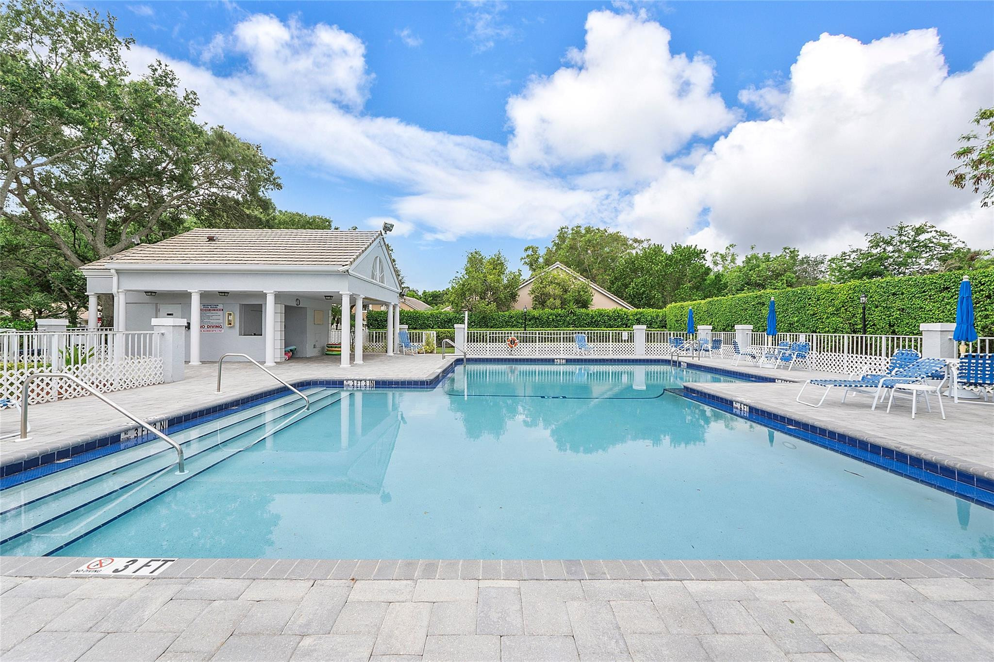 12729 NW 19th Manor