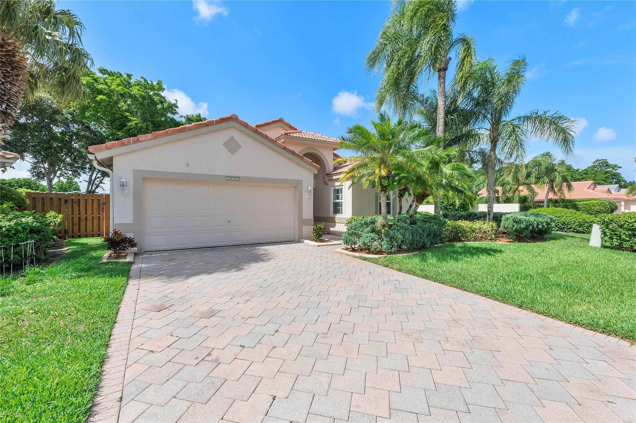 22789 Royal Crown Terrace