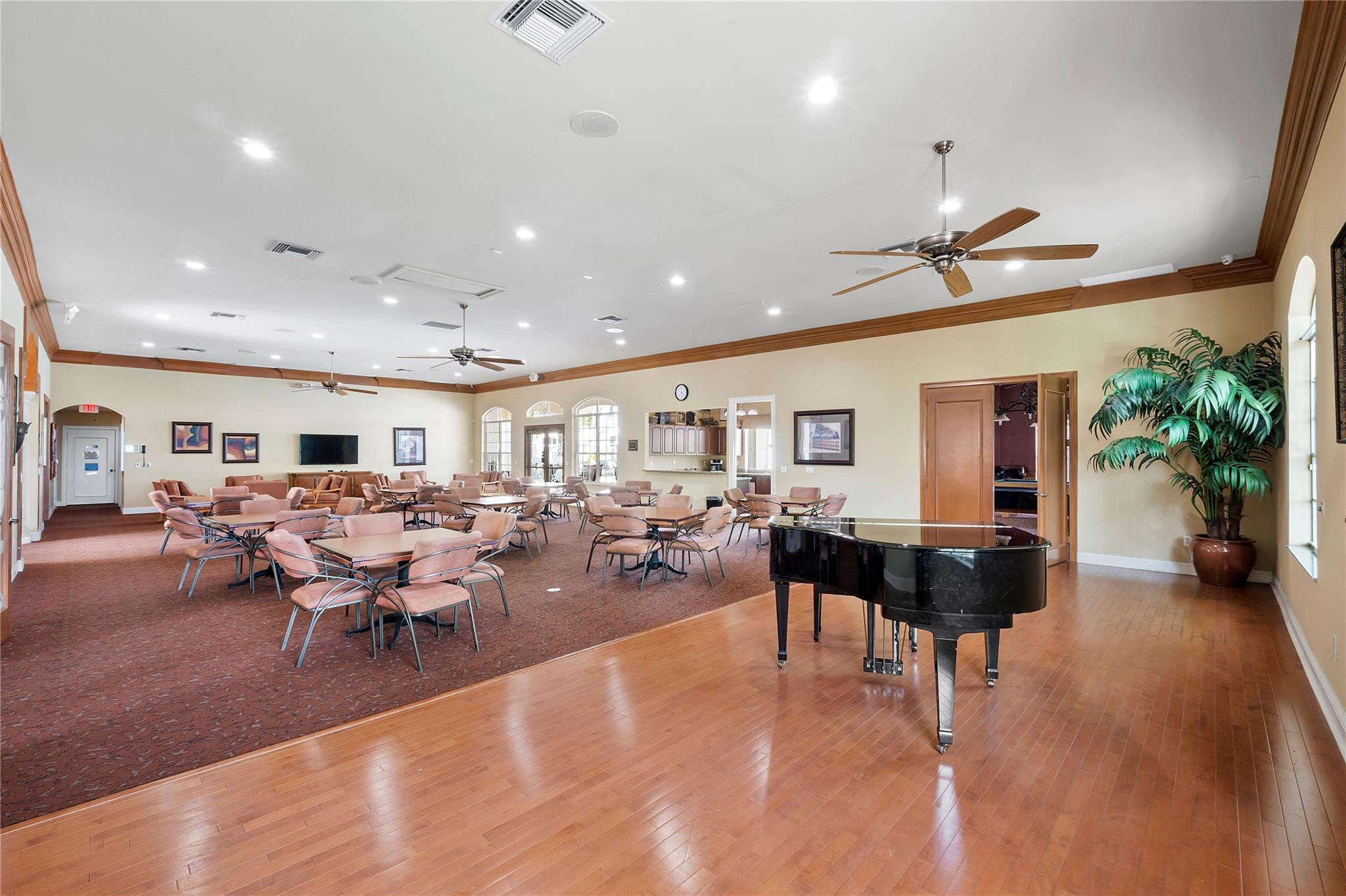 22789 Royal Crown Terrace