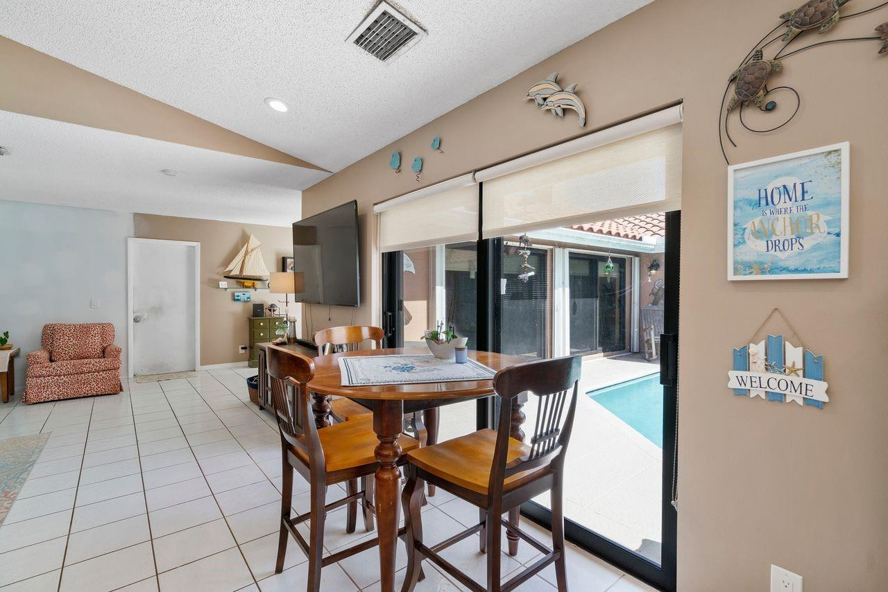 5064 NW 66th Lane