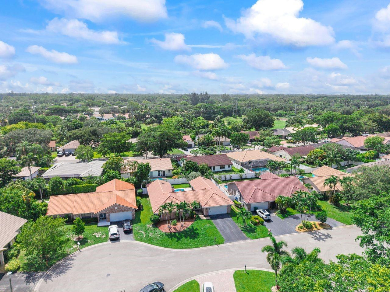 5064 NW 66th Lane