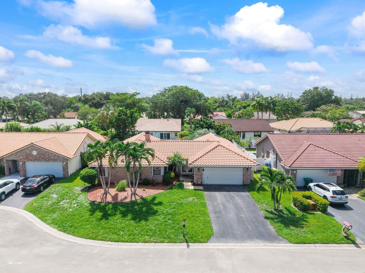 5064 NW 66th Lane