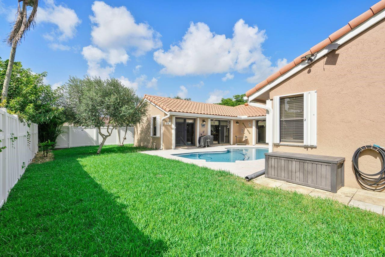 5064 NW 66th Lane