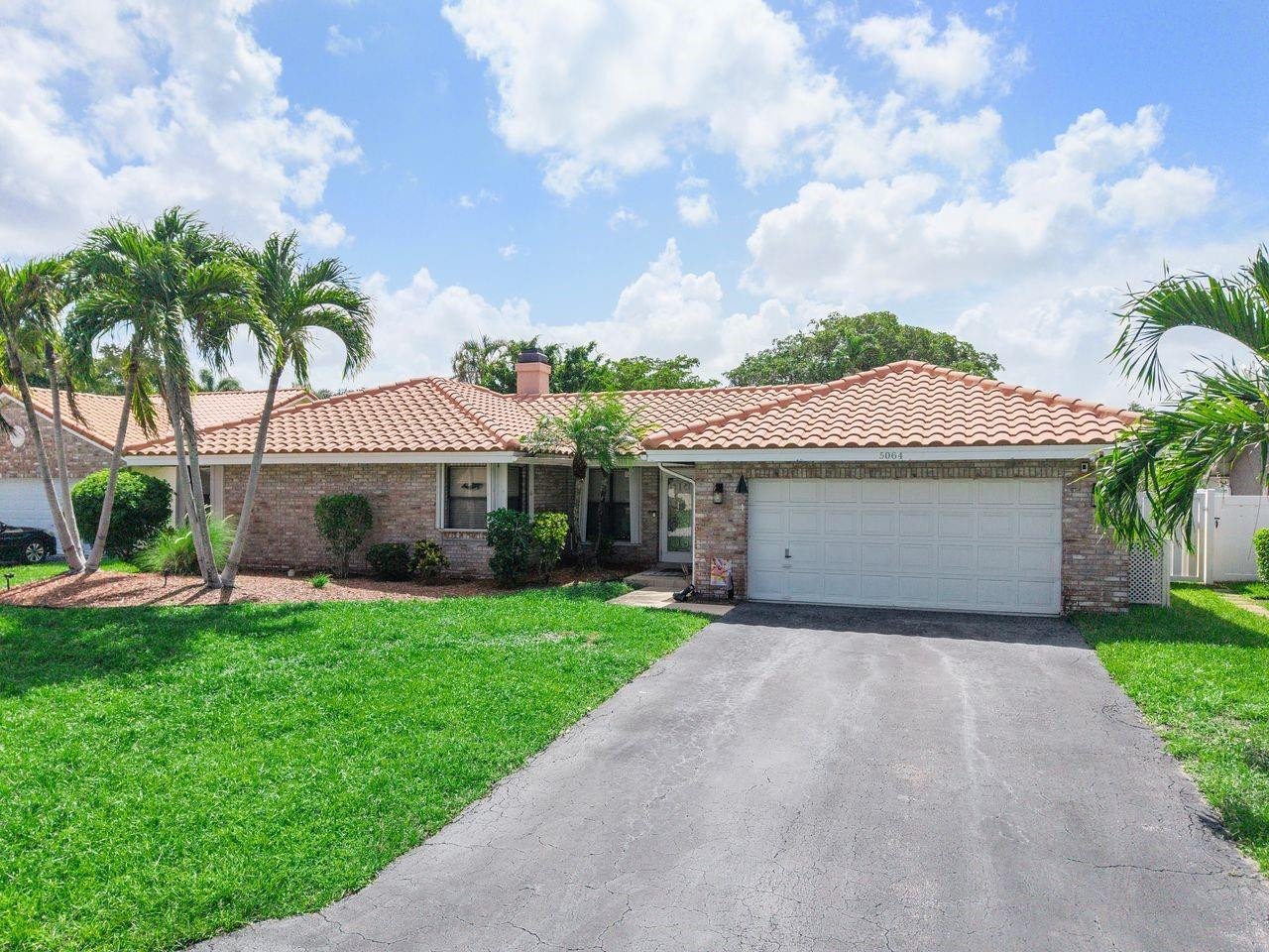 5064 NW 66th Lane