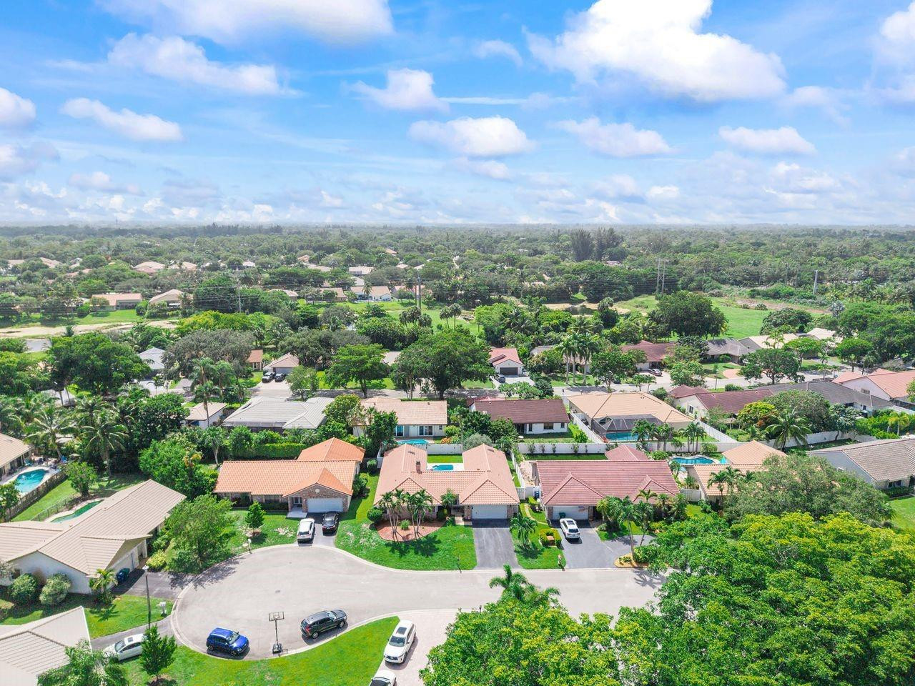 5064 NW 66th Lane