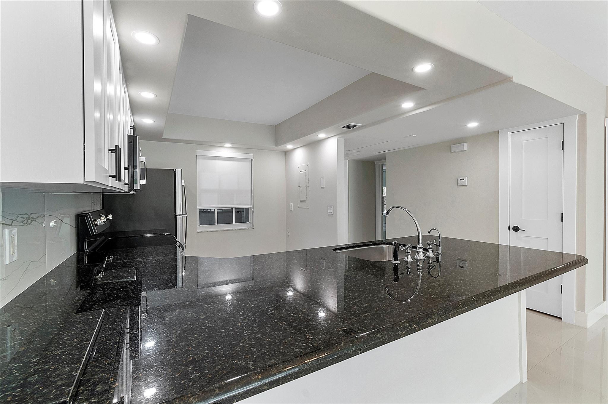 605 Oaks Drive 210