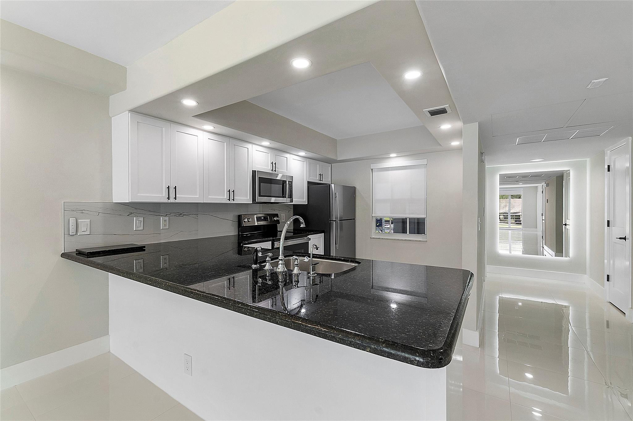 605 Oaks Drive 210