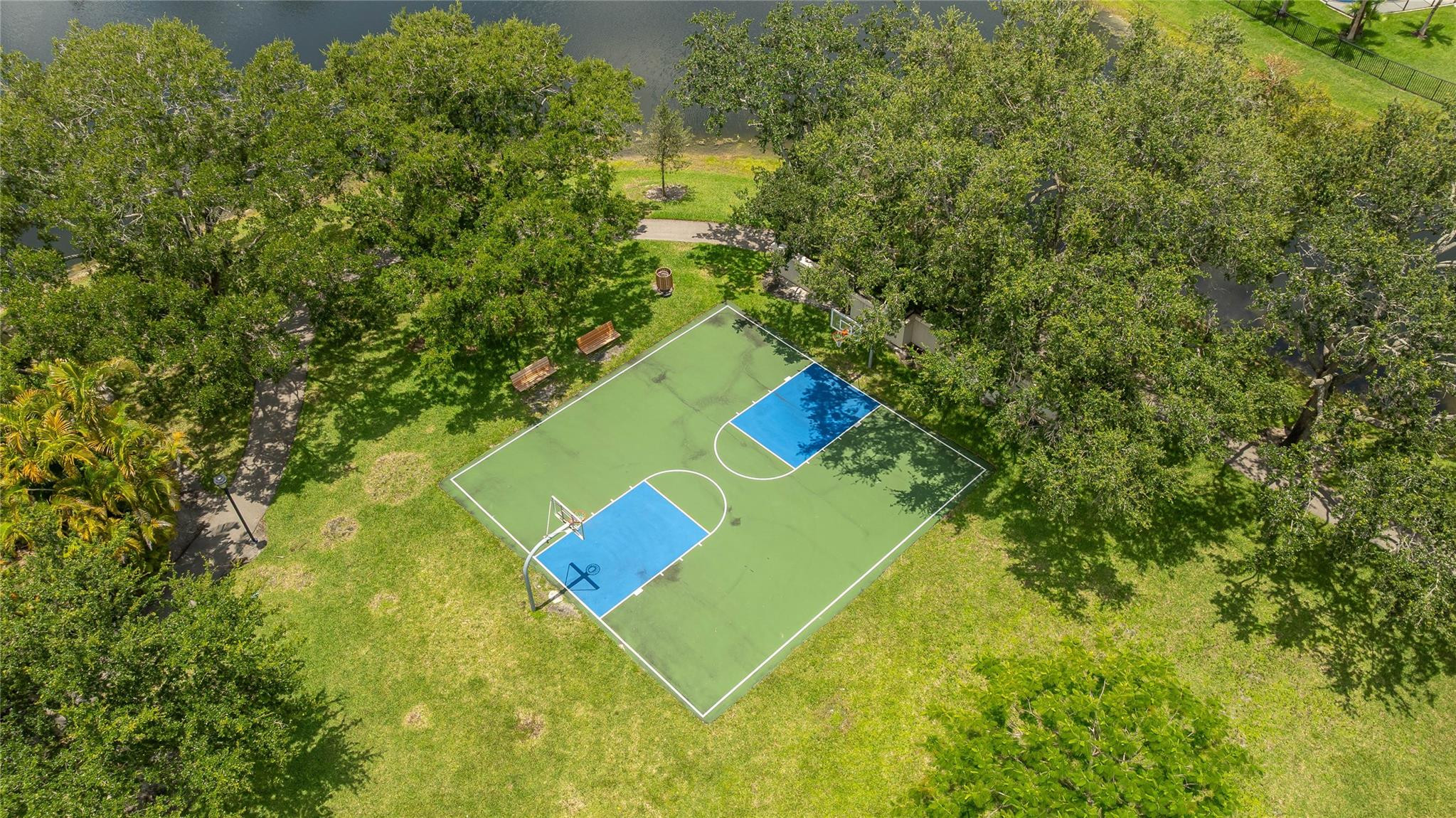 9690 NW 59th Court