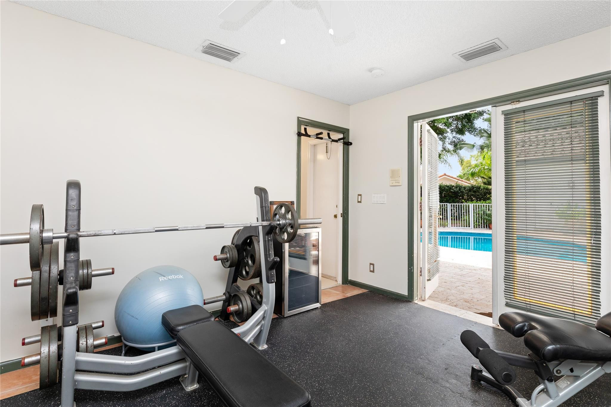 9690 NW 59th Court