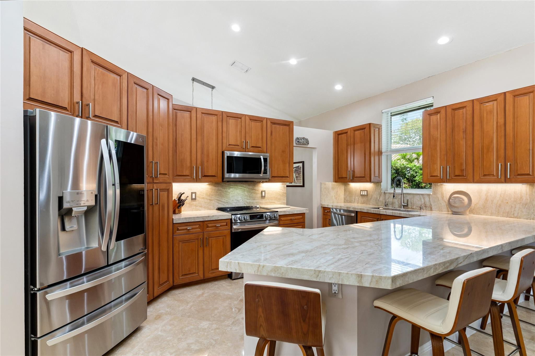 9690 NW 59th Court