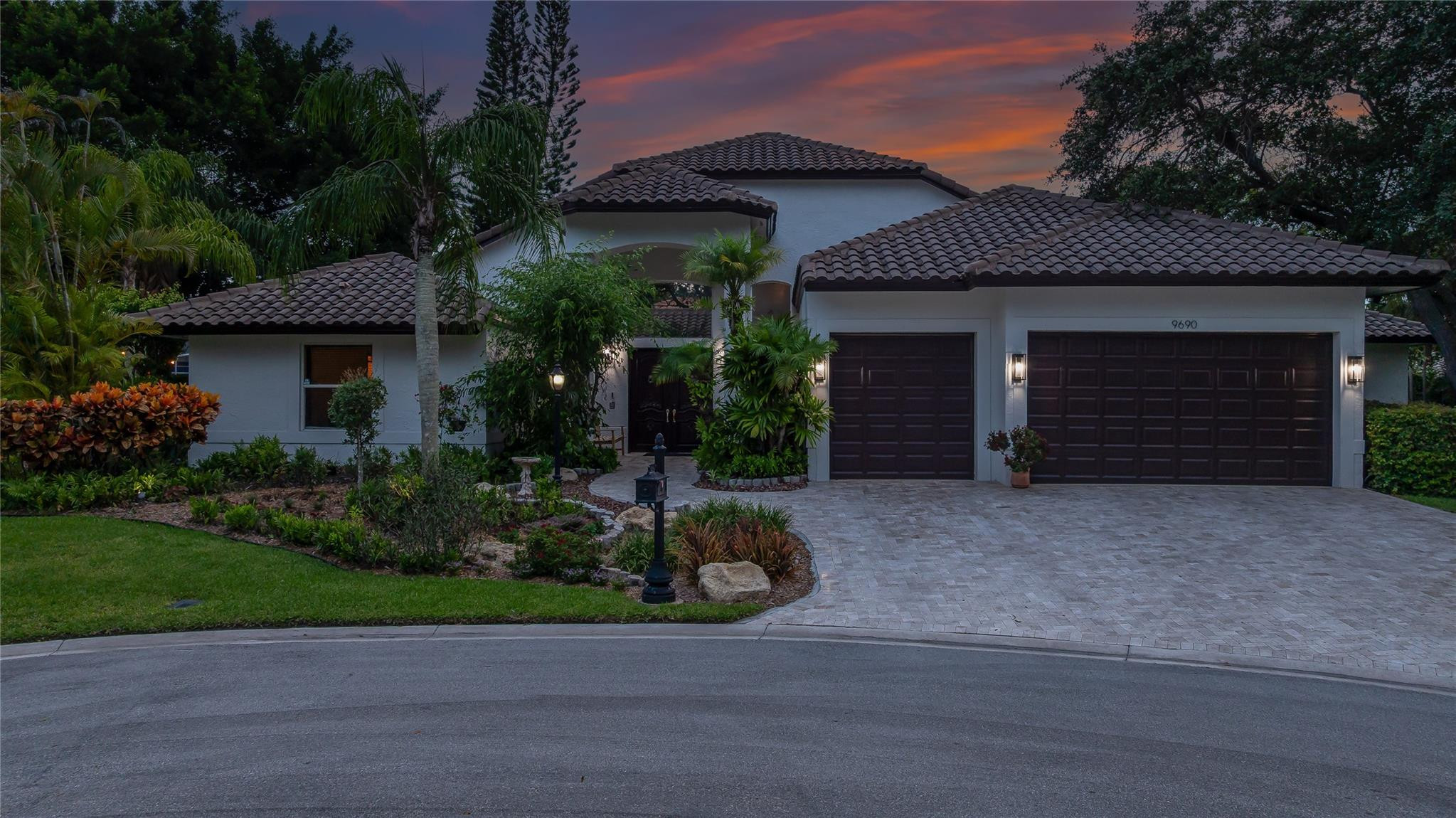 9690 NW 59th Court
