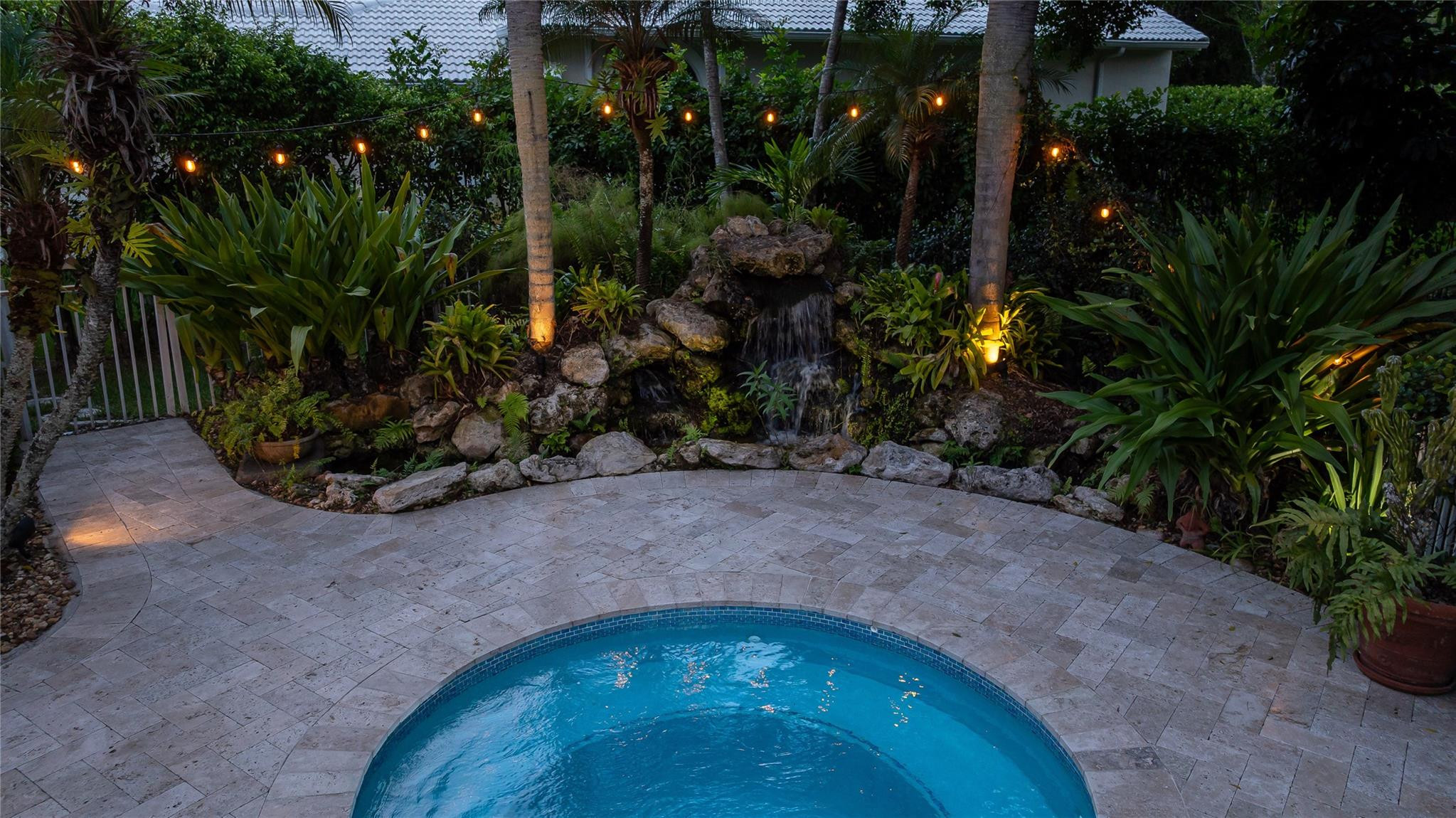 9690 NW 59th Court