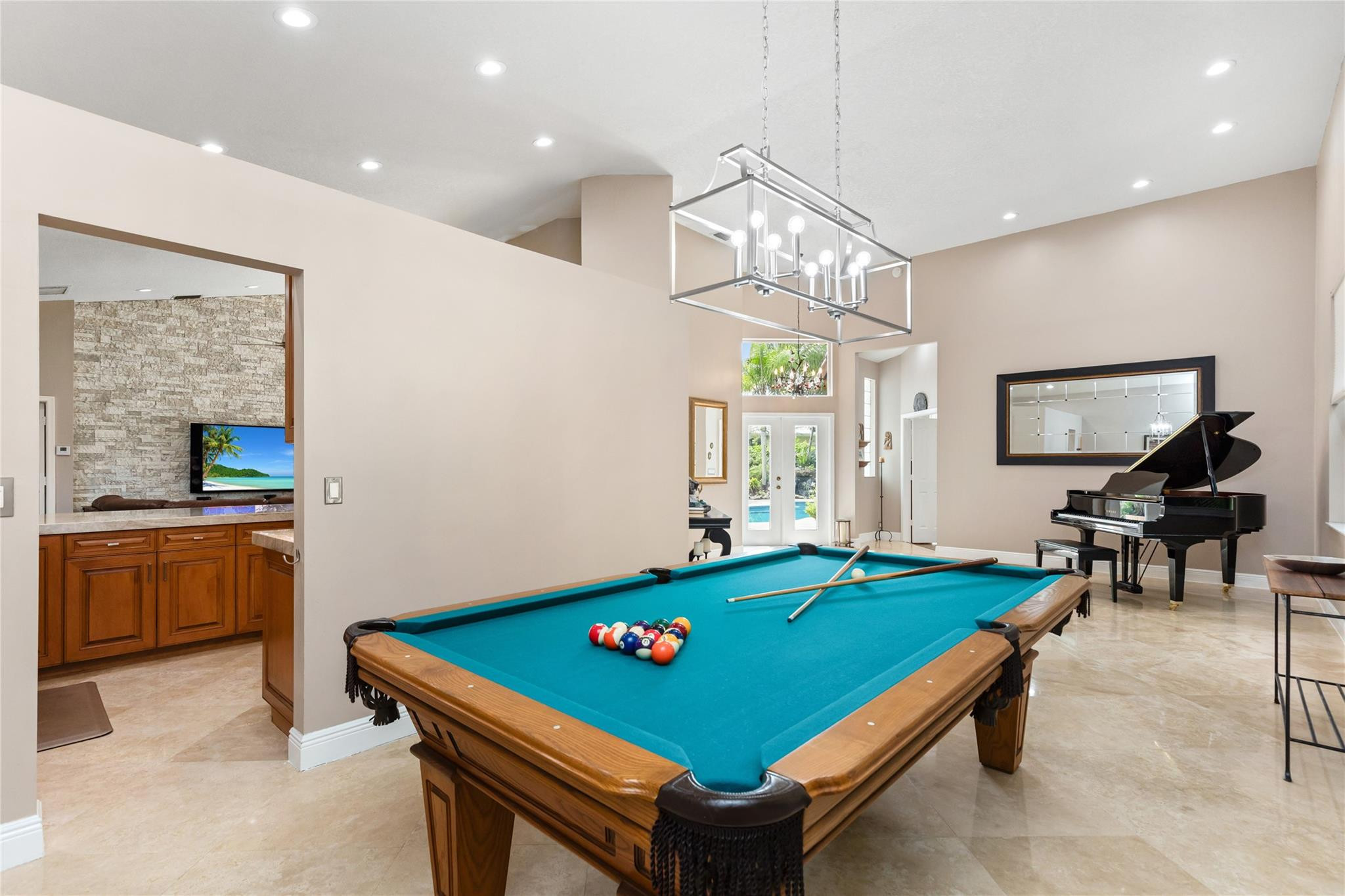 9690 NW 59th Court