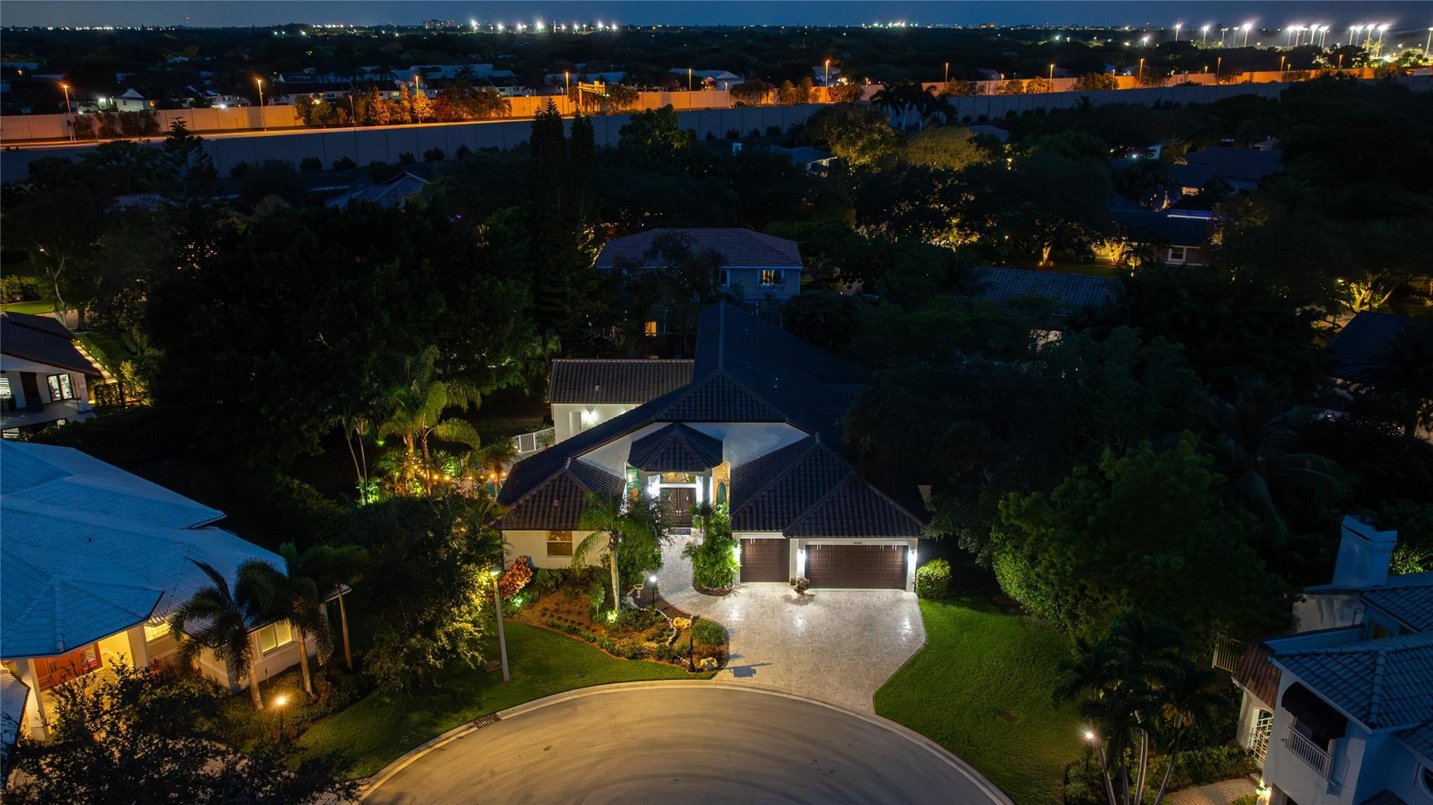9690 NW 59th Court