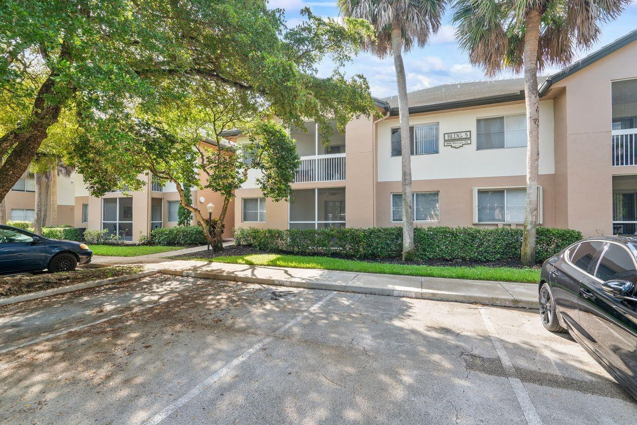9899 Westview Drive 516