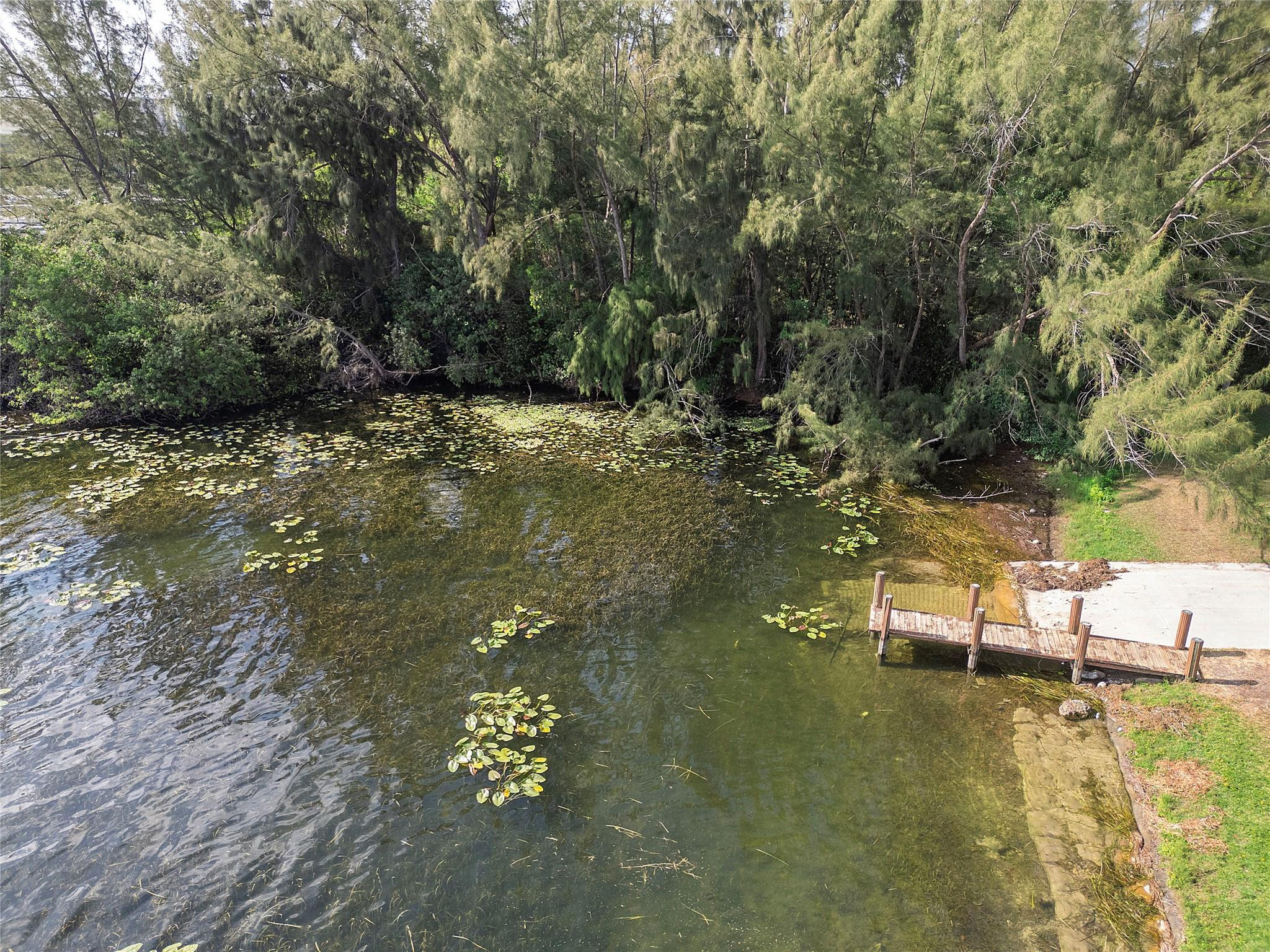1367 SW 48th Terrace