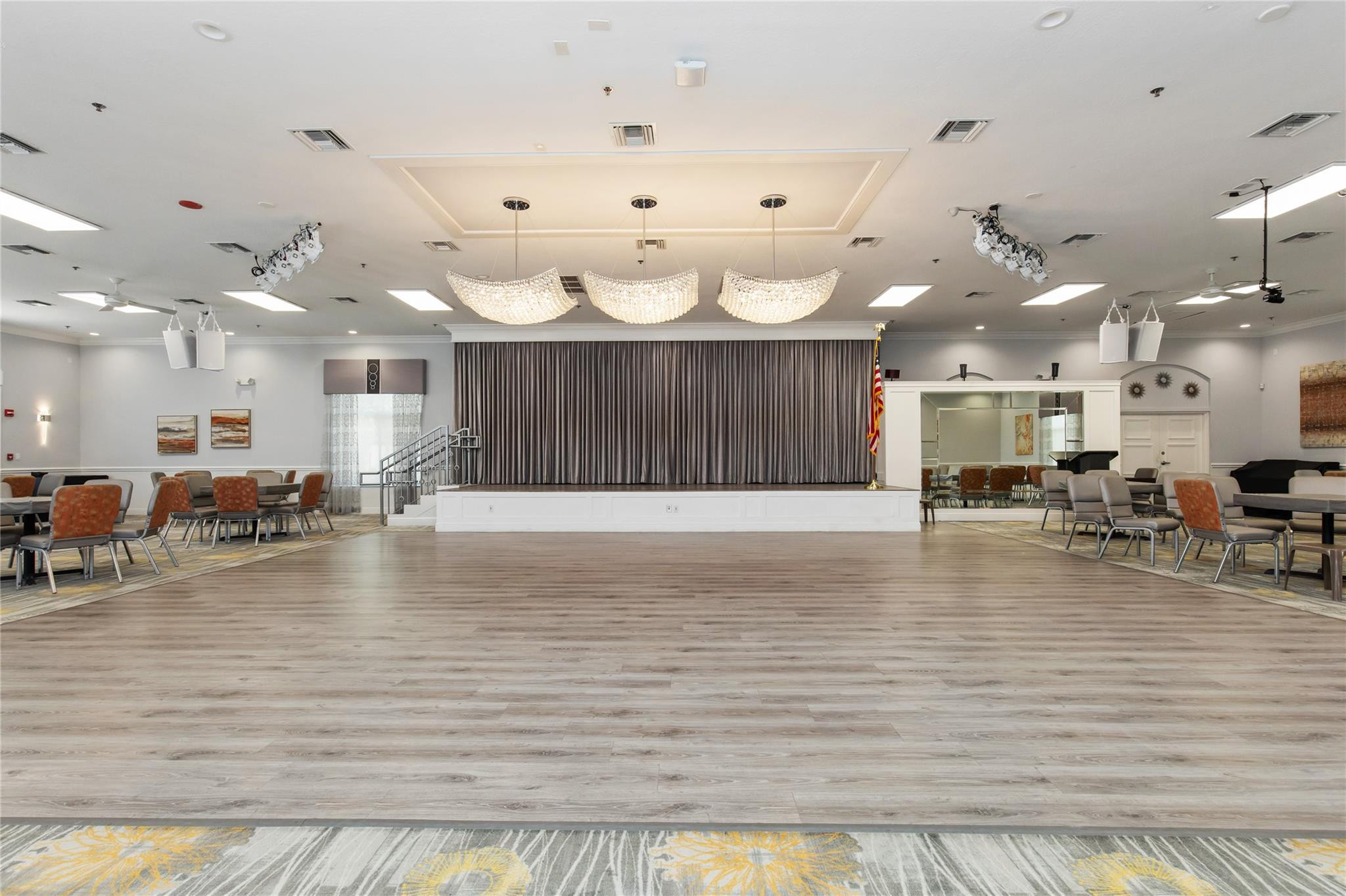 15430 Floral Club Road
