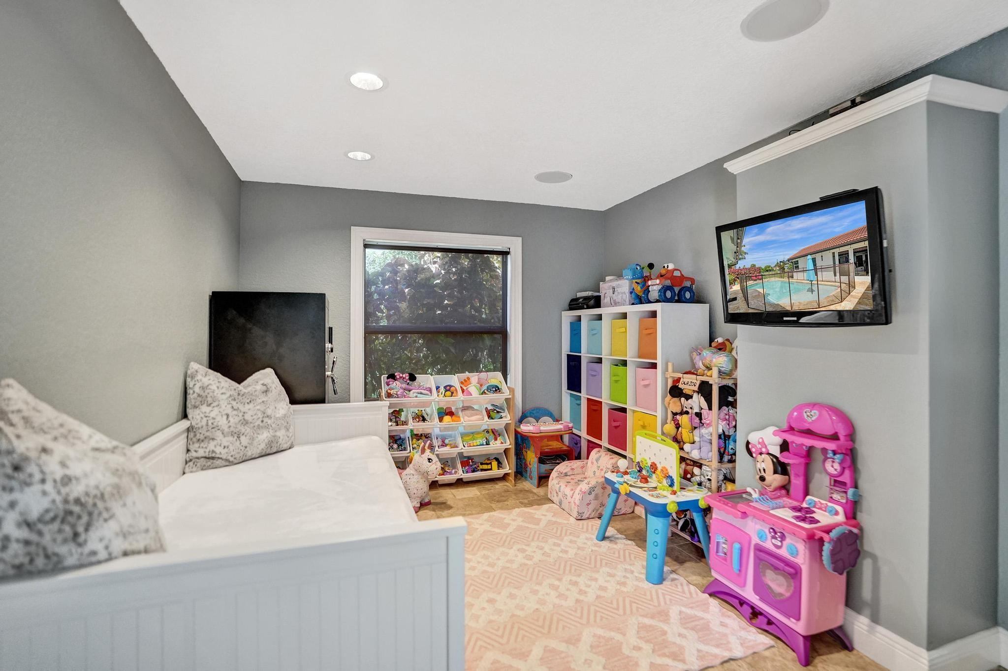 6650 NW 47th Street
