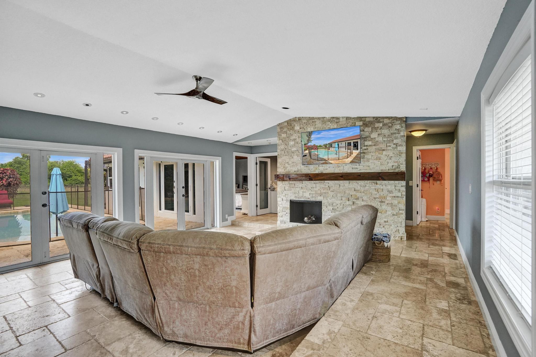 6650 NW 47th Street