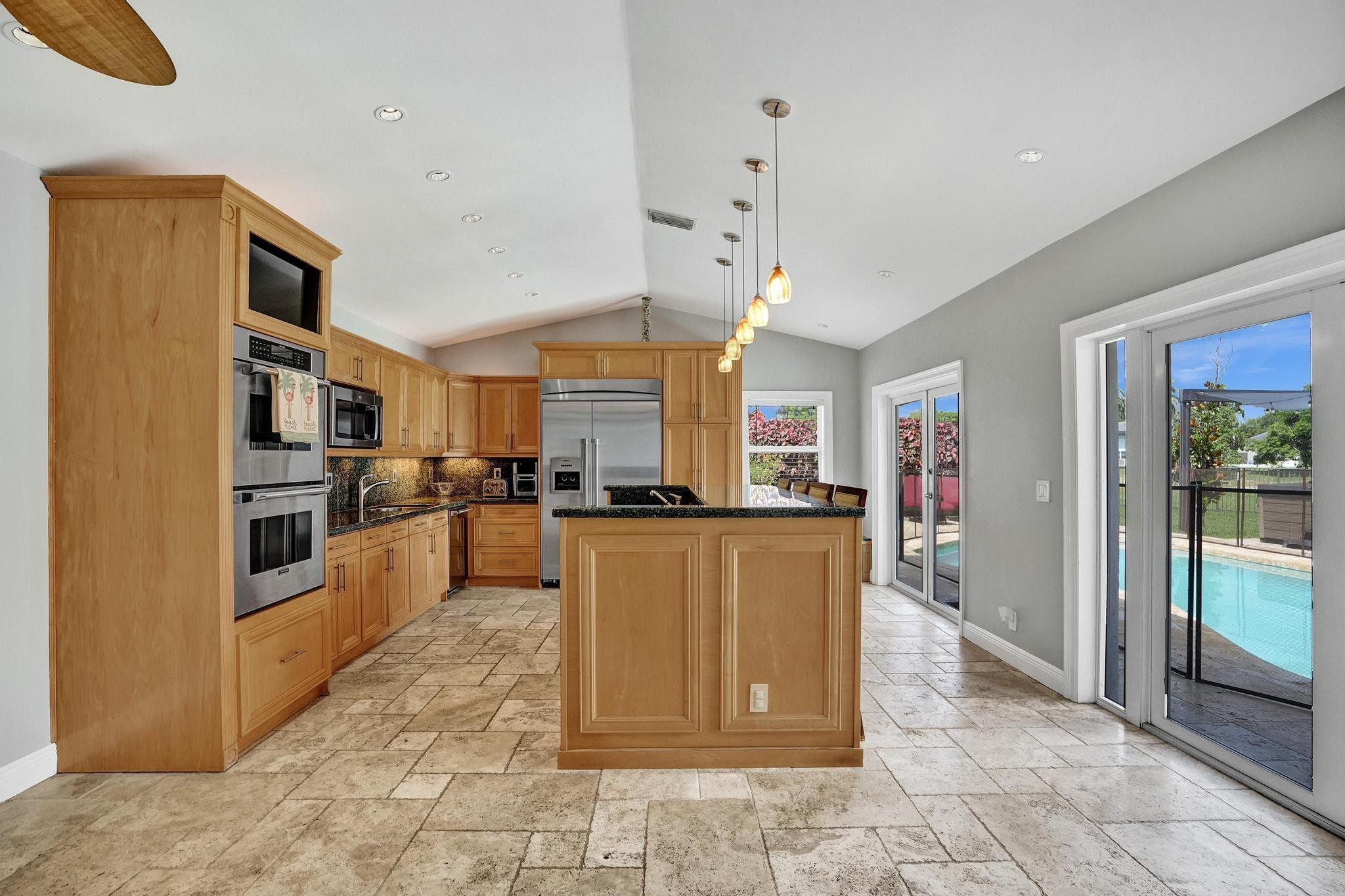6650 NW 47th Street