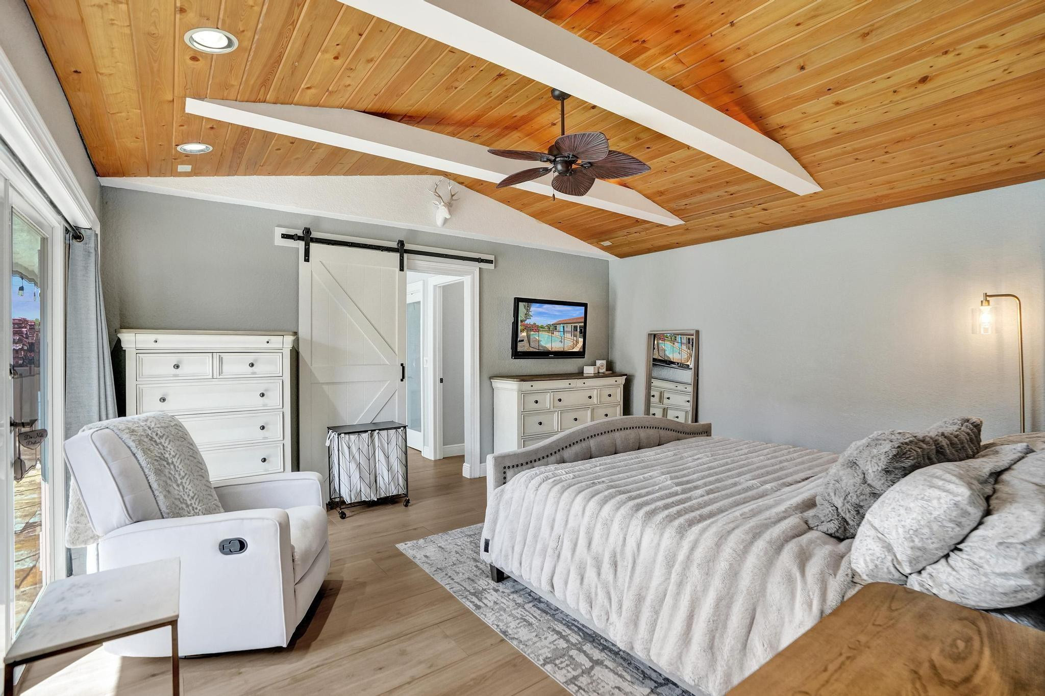 6650 NW 47th Street