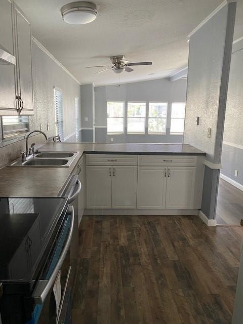 927 Sun Acres Lane