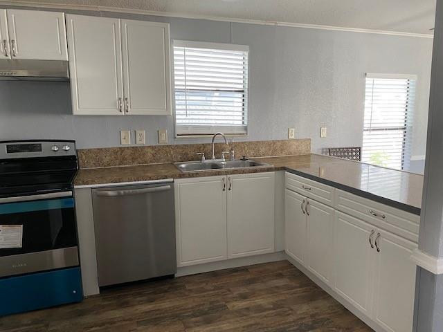 927 Sun Acres Lane