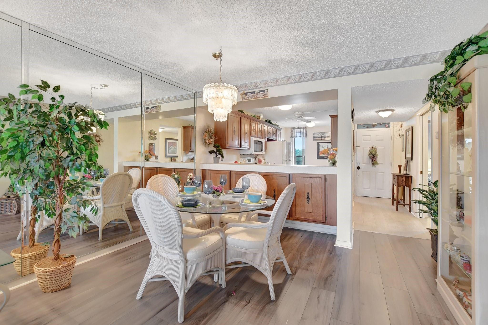 6033 Coral Lake Drive 6033