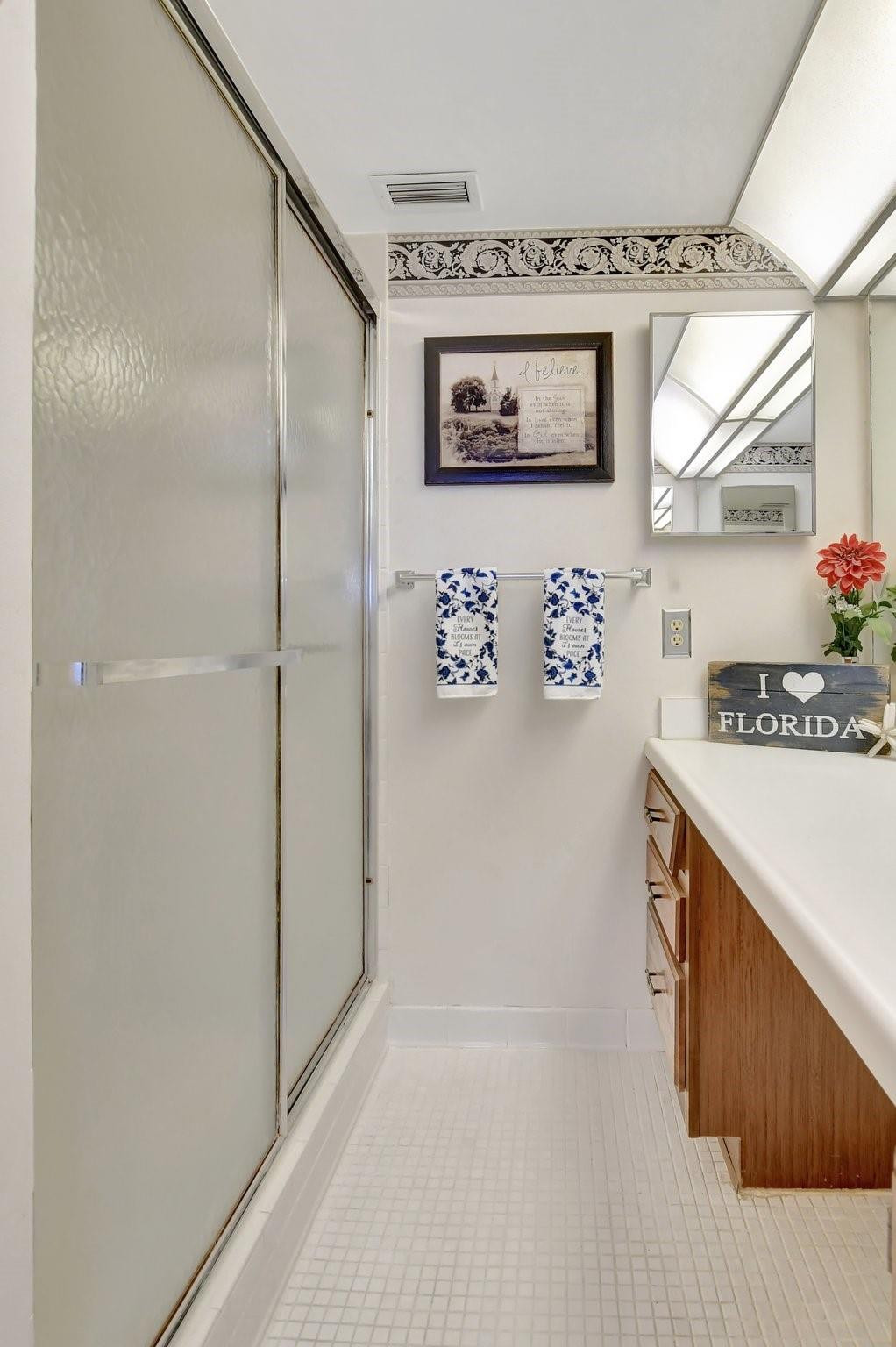 6033 Coral Lake Drive 6033