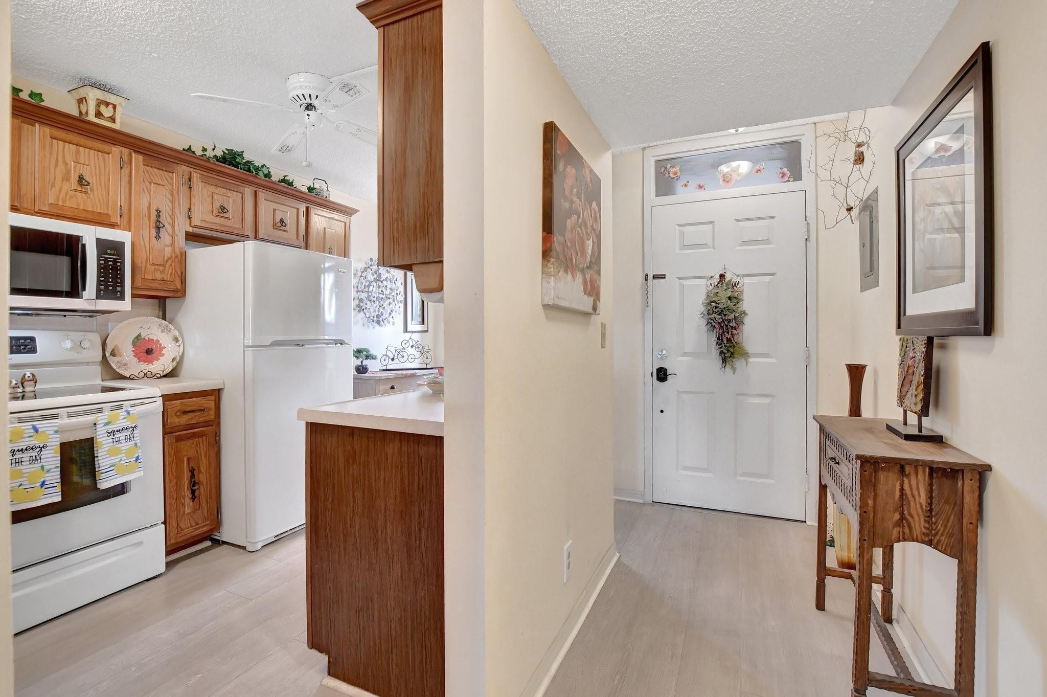 6033 Coral Lake Drive 6033