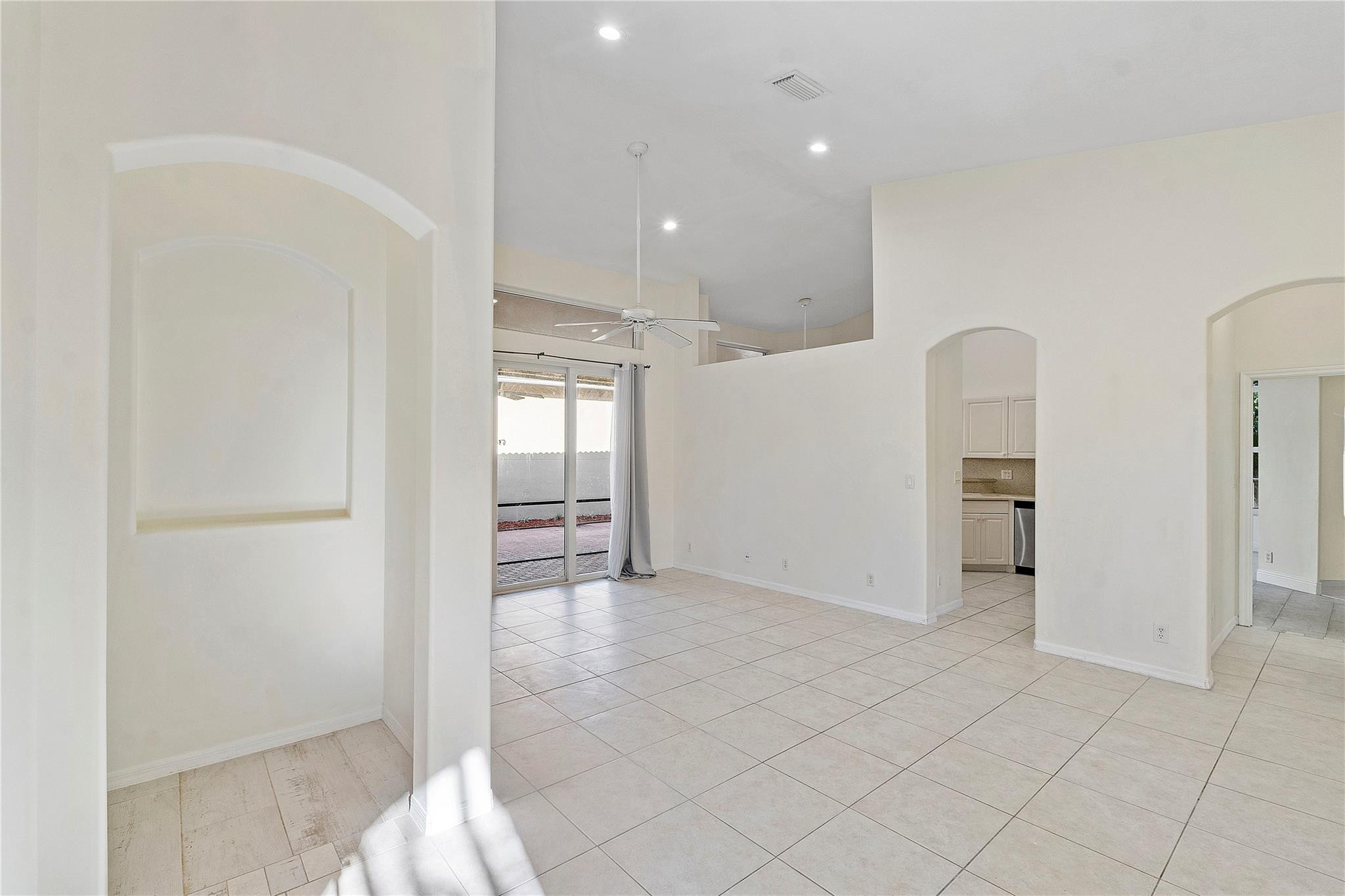 12117 NW 59th Street