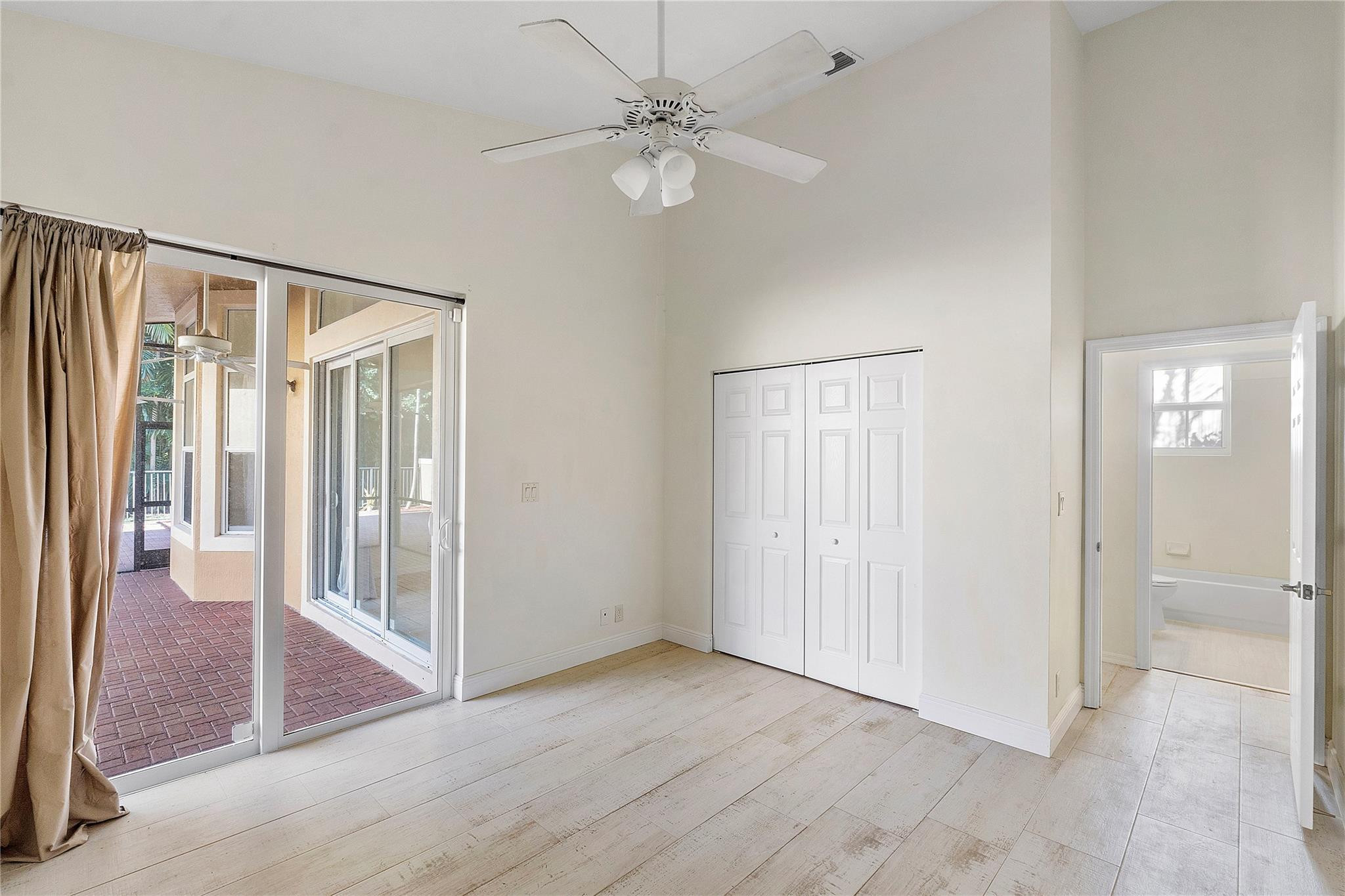 12117 NW 59th Street
