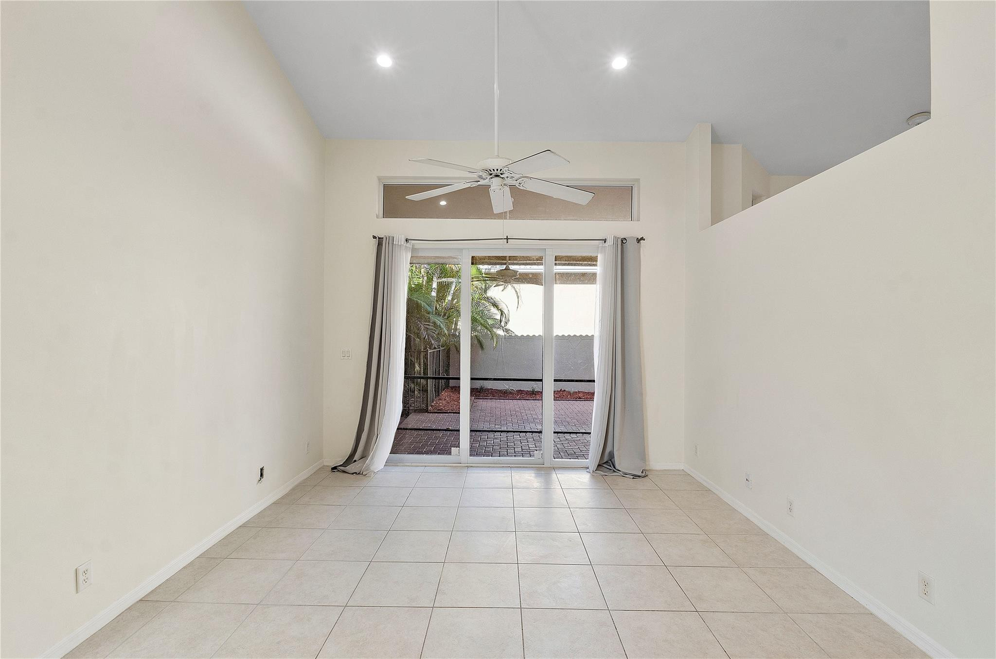 12117 NW 59th Street
